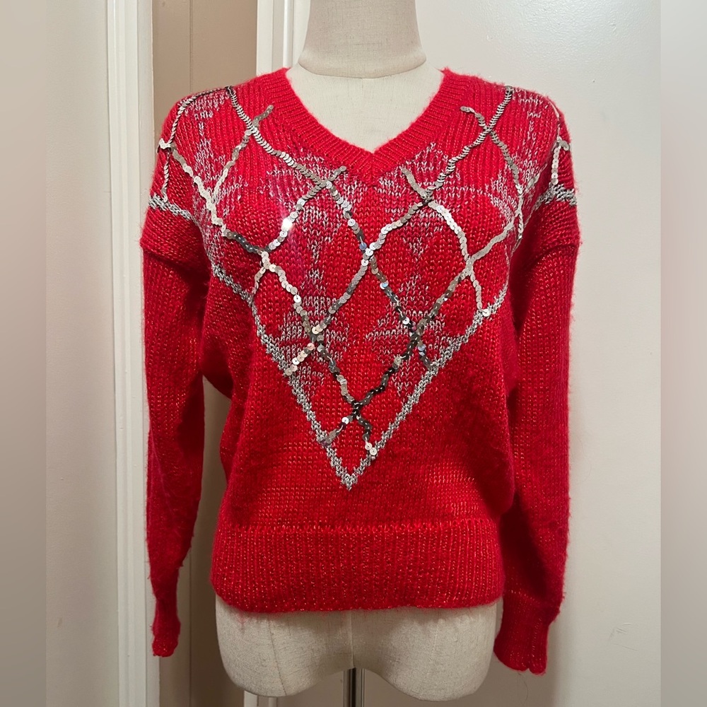 Andene vintage womens sweater red v neck sequins holiday size Medium.
